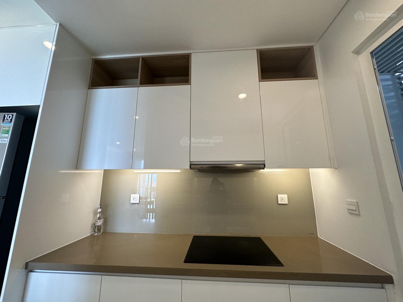 CHO THUÊ CĂN GÓC 2PN SARIMI SALA - VIEW CÔNG VIÊN GIÁ 33 TRIỆU/THÁNG BAO THUẾ