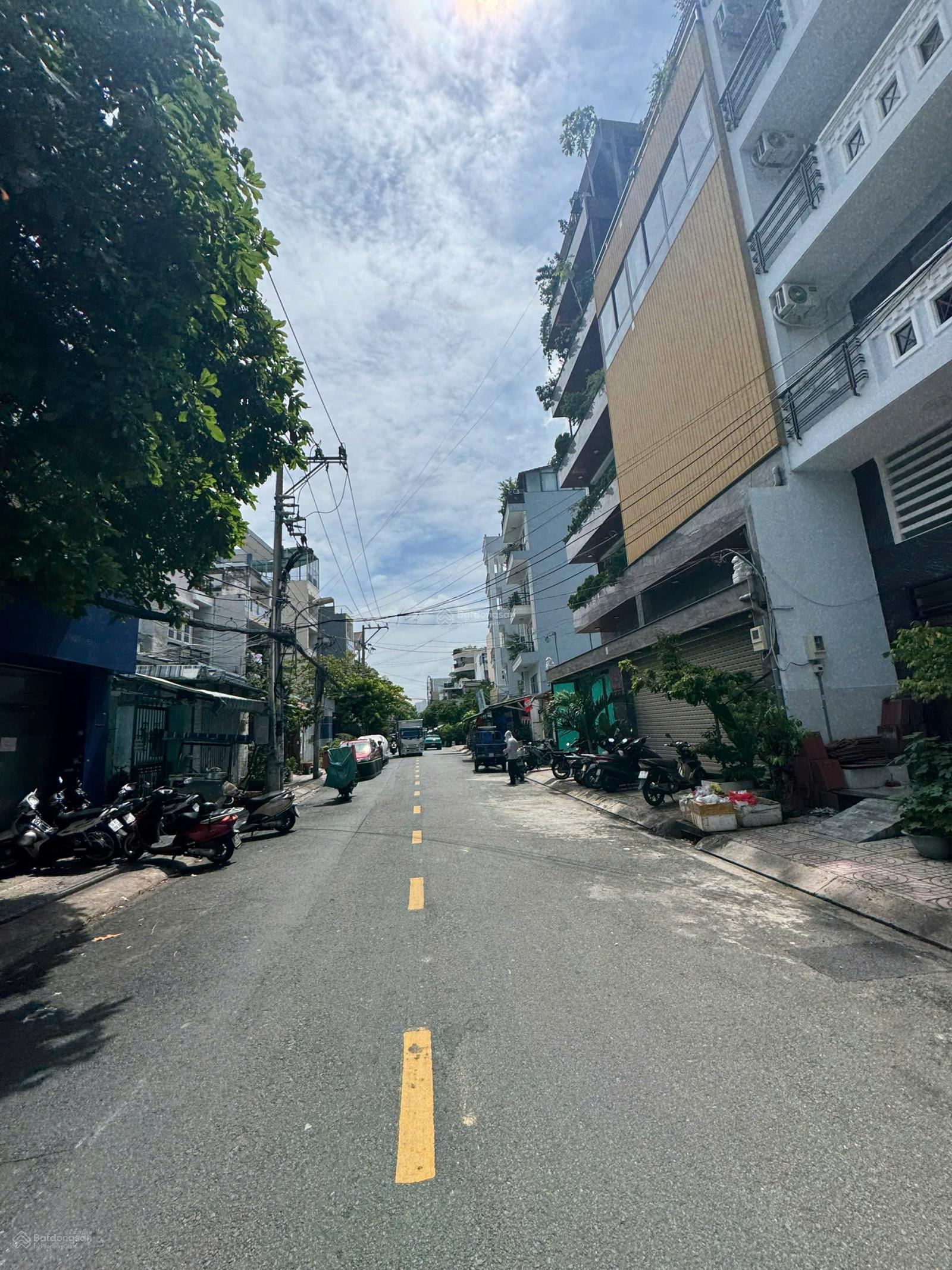 Bán đất mặt tiền Đô Đốc Long, Tân Phú - 81.7m2 - giá tốt - 7.8 tỷ