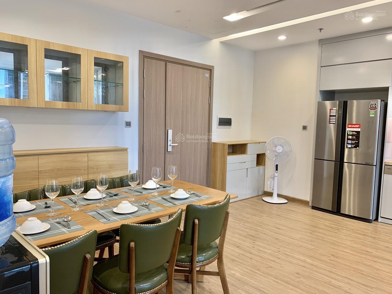 CC cho thuê căn hộ 2PN full nội thất cc tại Vinhomes Metropolis - 302 Kim Mã, 0973 077 ***