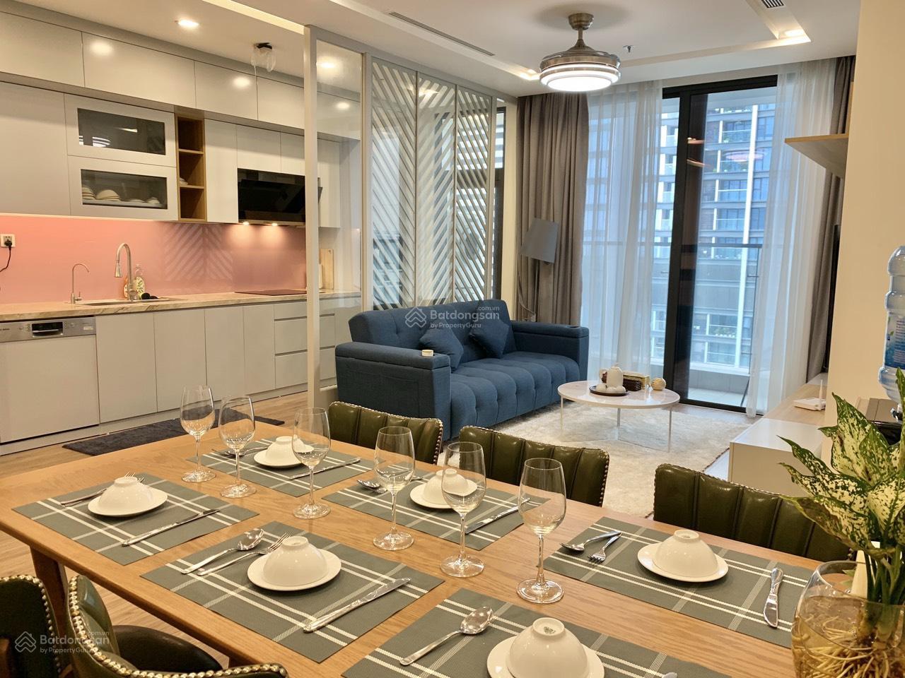 CC cho thuê căn hộ 2PN full nội thất cc tại Vinhomes Metropolis - 302 Kim Mã, 0973 077 ***