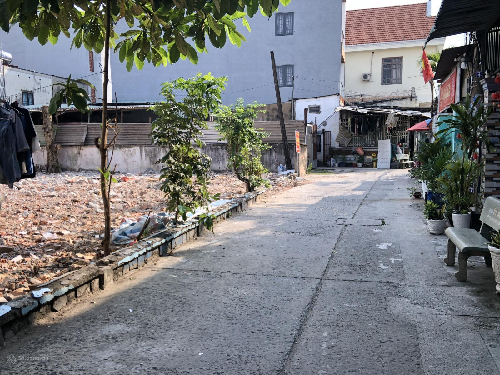 Bán đất 5x17,2m ngay Sân bóng Tân Xuân và, gần trường mầm non và trường Tiểu Học Mỹ Hòa, xã Hóc Môn