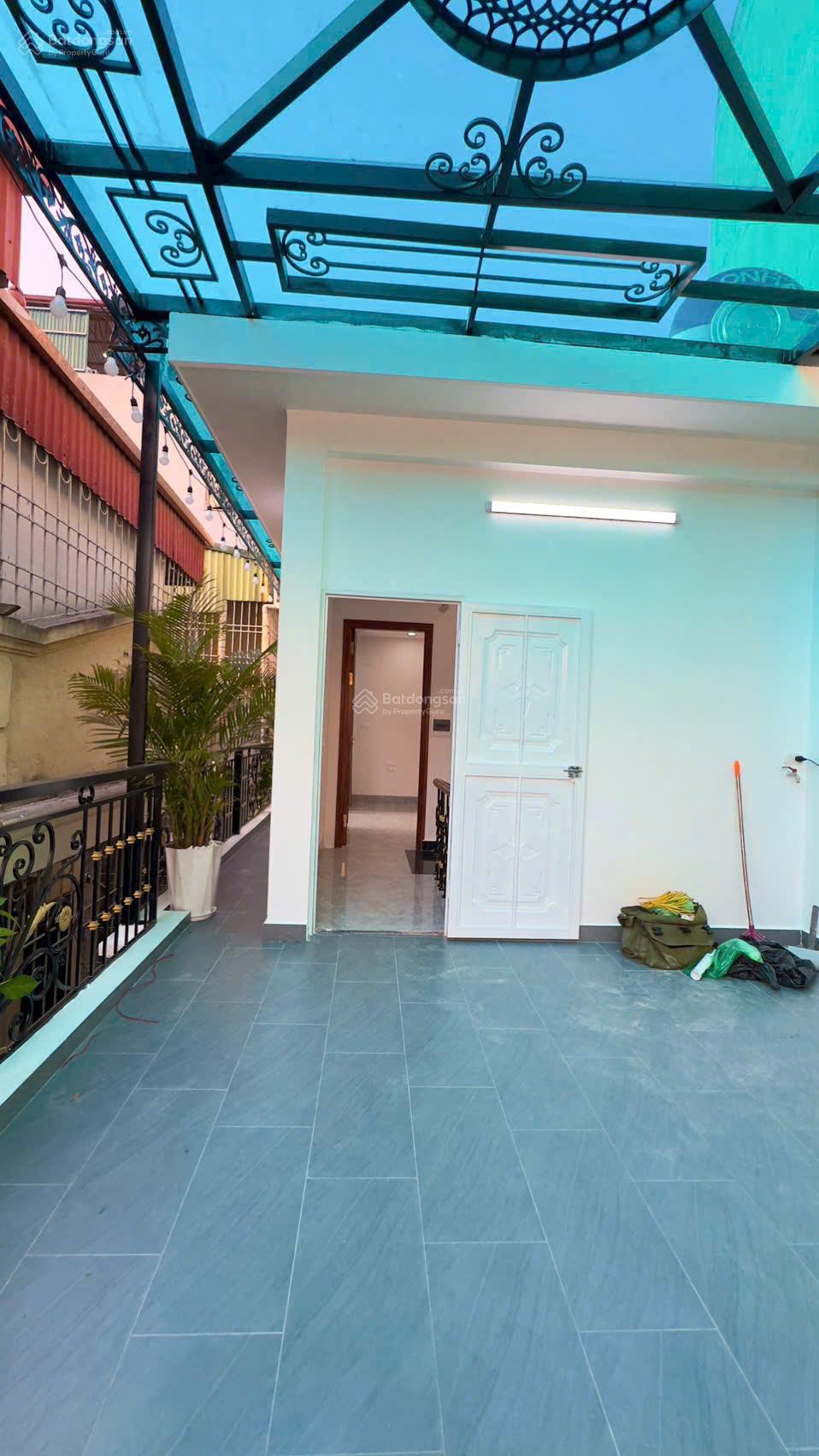 Gốc Đề-Minh Khai DT 50m2 mà chưa đến 10 tỷ tặng full nội thất cao cấp-Nhận nhà mơi đón tết ngay