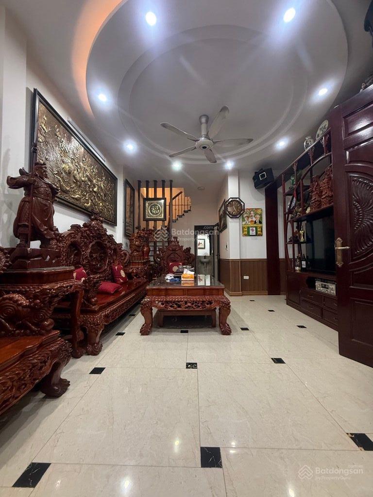 Bán nhà riêng tại Đại La, 11,5 tỷ, 58m2, 4PN, 4WC, 5 tầng