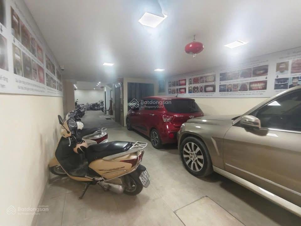 Bán Biệt Thự Lô Góc Trường Chinh Đống Đa 110m2x10T vừa ở kết hợp kinh doanh,sổ đỏ vuông đẹp!!