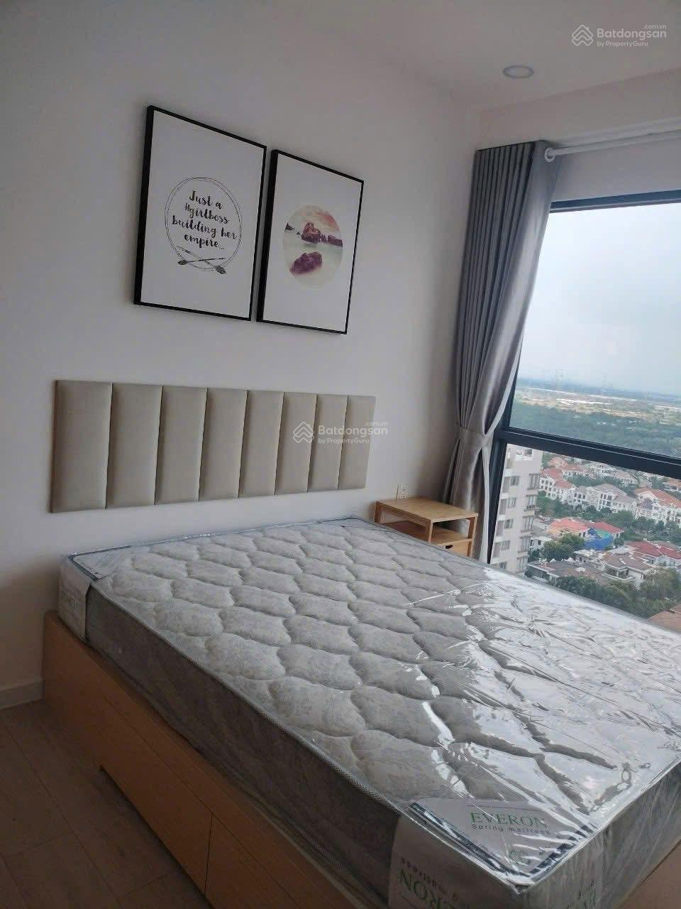 Bán căn hộ Antonia 2pn 80m2 9,7 tỷ tầng cao sẵn HDT full nội thất. LH Lan 0906 743 *** Bán căn hộ Antonia 2pn 80m2 9,7 tỷ tầng cao sẵn HDT full nội thất. LH Lan 0906 743 ***