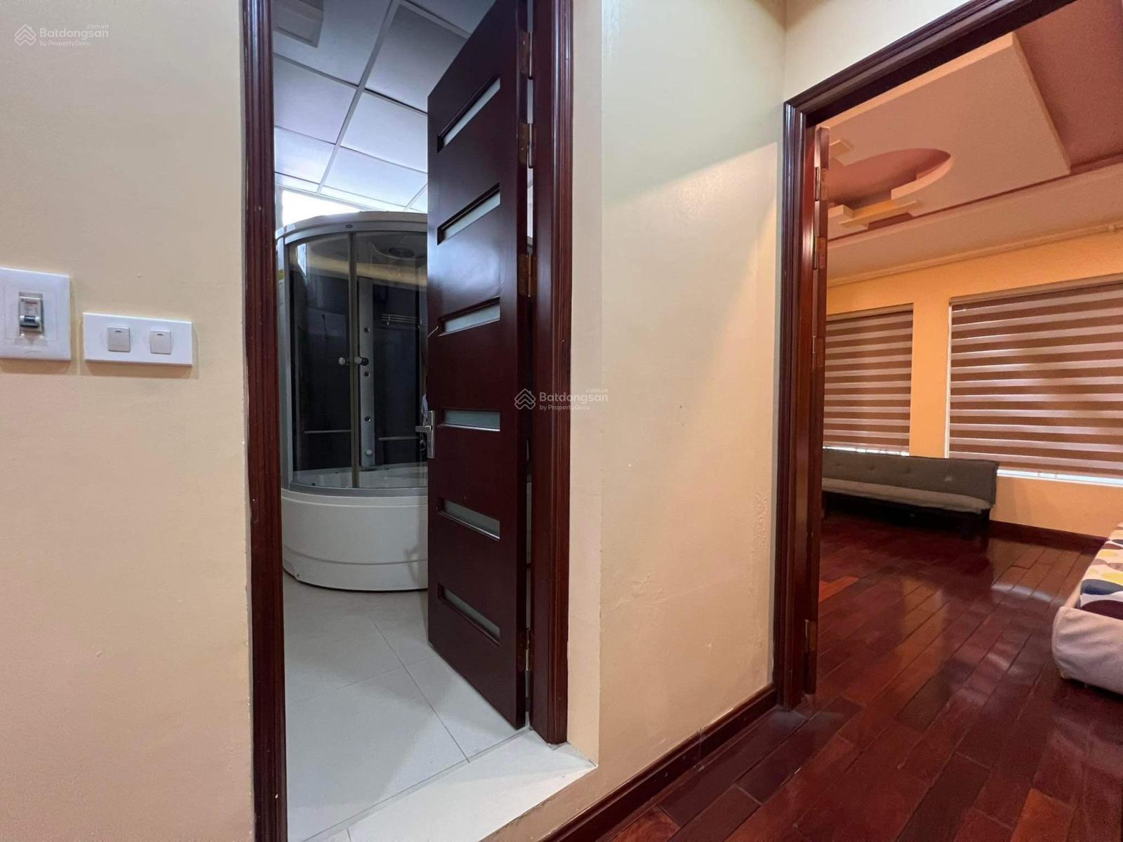 Chính chủ cần bán nhà Hoàng Quốc Việt, phân lô, ô tô tránh, lo góc, 60m² x 4 tầng, cách phố 70m