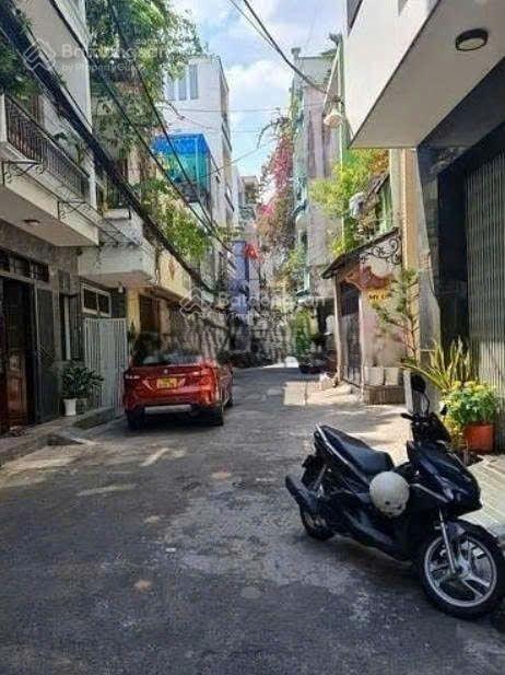 Cho thuê nhà Mới, HXH - 1 trệt 1 lửng 1 lầu, 4PN 3VS - Phan Đình Phùng Phú Nhuận Cho thuê nhà Mới, HXH - 1 trệt 1 lửng 1 lầu, 4PN 3VS - Phan Đình Phùng Phú Nhuận