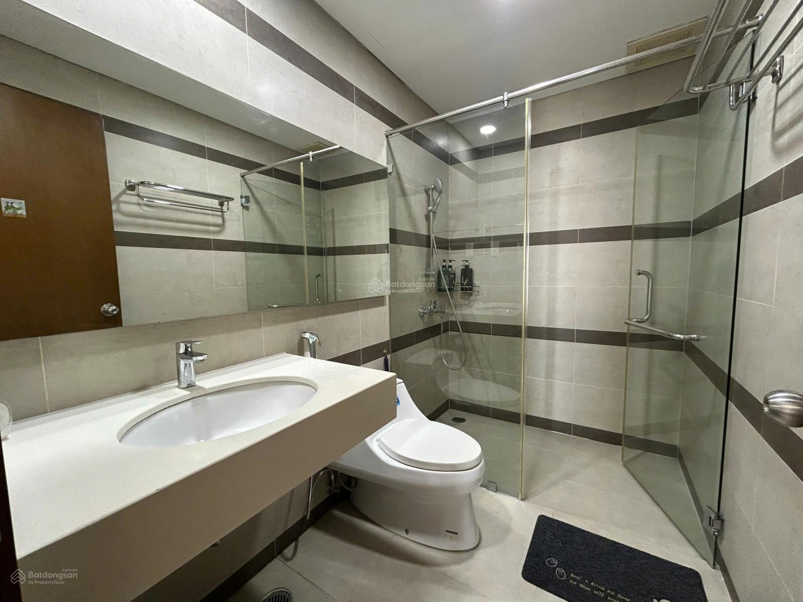 Chính chủ bán căn hộ 2PN Pearl Plaza giá bán cực tốt, view sông yên tĩnh, sổ hồng trao tay