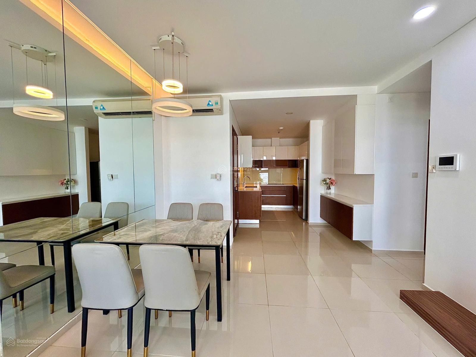 Chính chủ bán căn hộ 2PN Pearl Plaza giá bán cực tốt, view sông yên tĩnh, sổ hồng trao tay