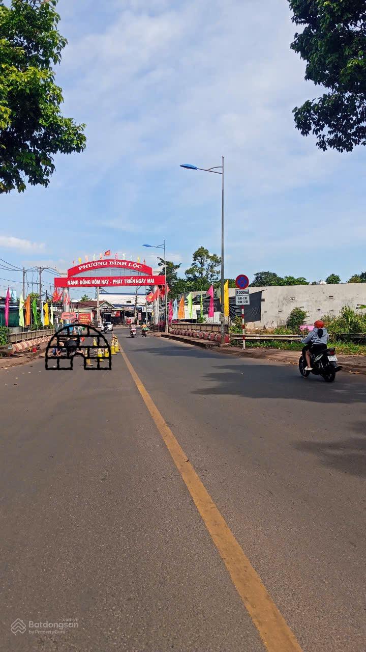 Chỉ 1 lô đất Bình Lộc trục chính Lê A mặt nhựa Chỉ 1 lô đất Bình Lộc trục chính Lê A mặt nhựa