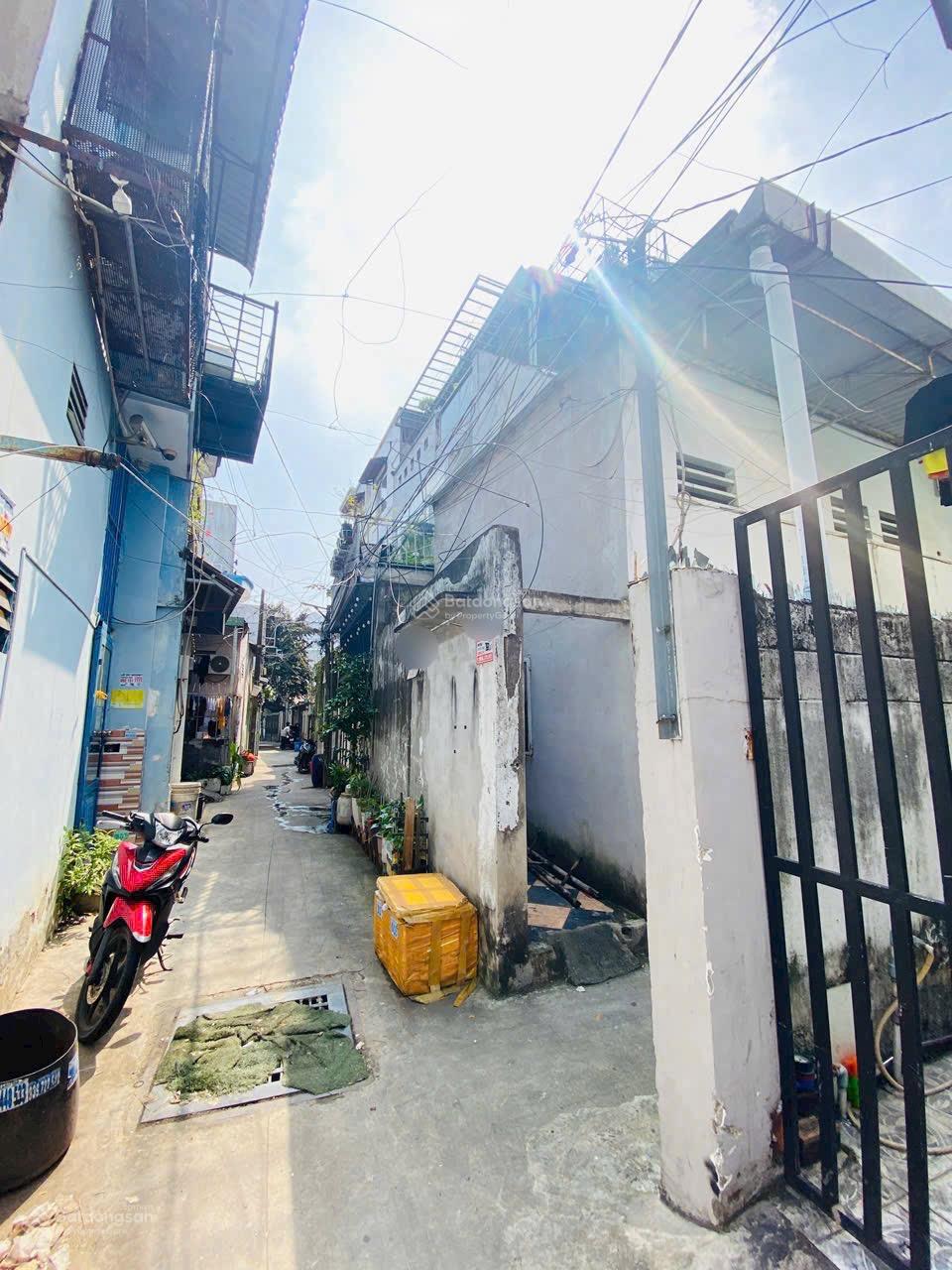 Dãy trọ thu nhập 8tr/tháng! Ngang 6.55m - nở hậu - gần ĐH Ngân Hàng