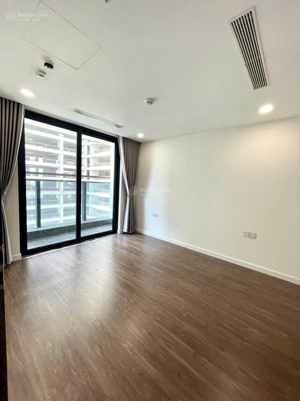 Giá tốt nhất Sunshine Sky City 4PN 3WC 132m2 chỉ 8.5 tỷ LH Vương 0357 313 *** chính chủ Giá tốt nhất Sunshine Sky City 4PN 3WC 132m2 chỉ 8.5 tỷ LH Vương 0357 313 *** chính chủ