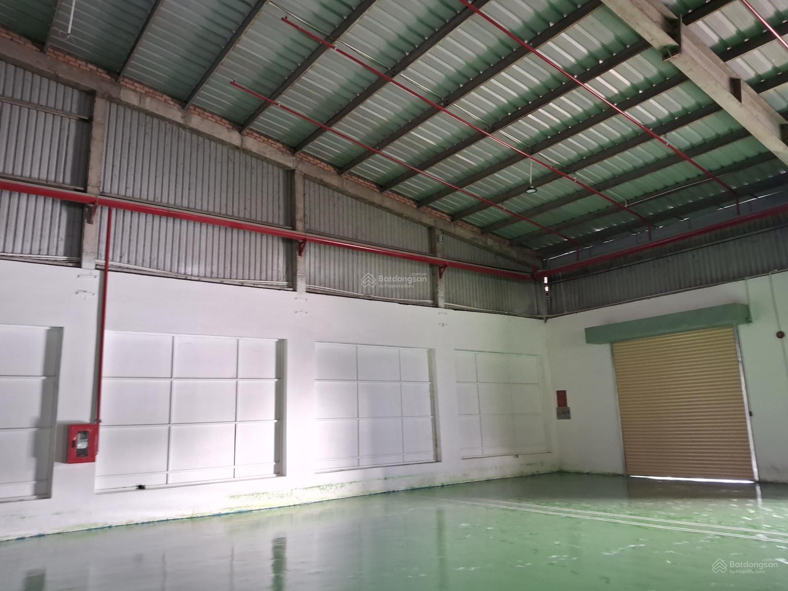 Cho thuê nhà xưởng 6480m2 (13,600m2) KCN Dĩ An, Bình Dương