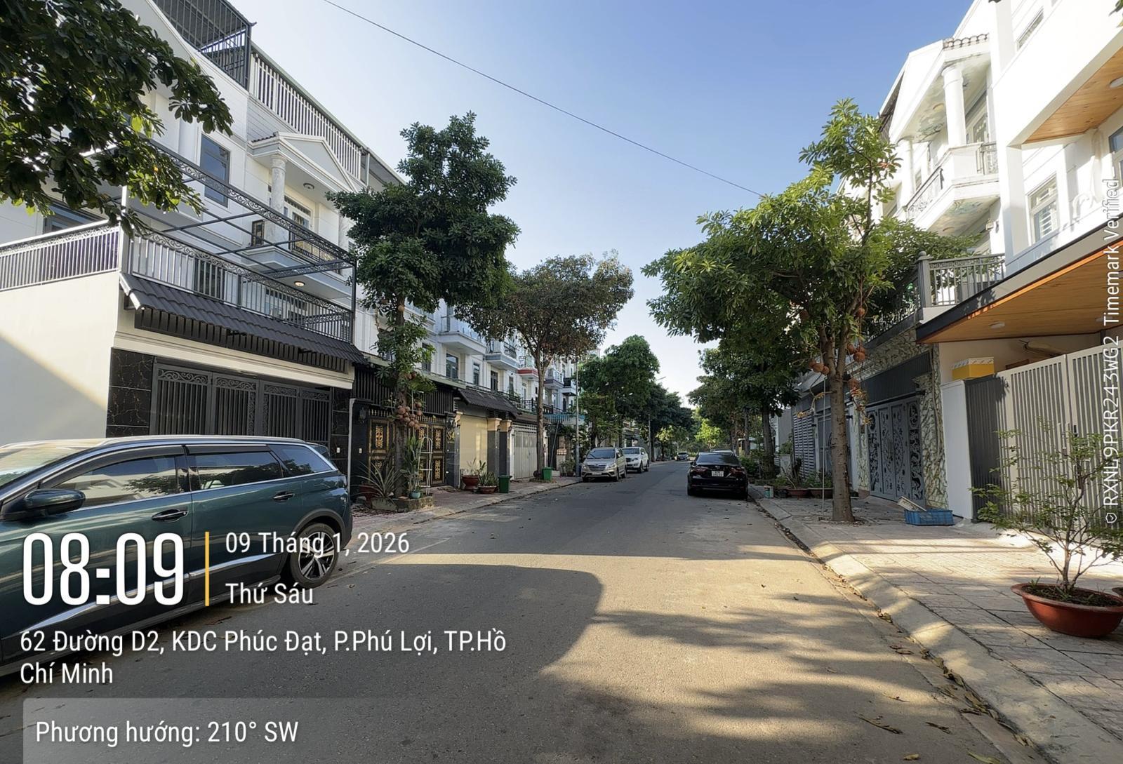 Bán đất đường D2 (Trục chính vào chung cư Phúc Đạt) - kinh doanh spa hoặc làm văn phòng công ty ok