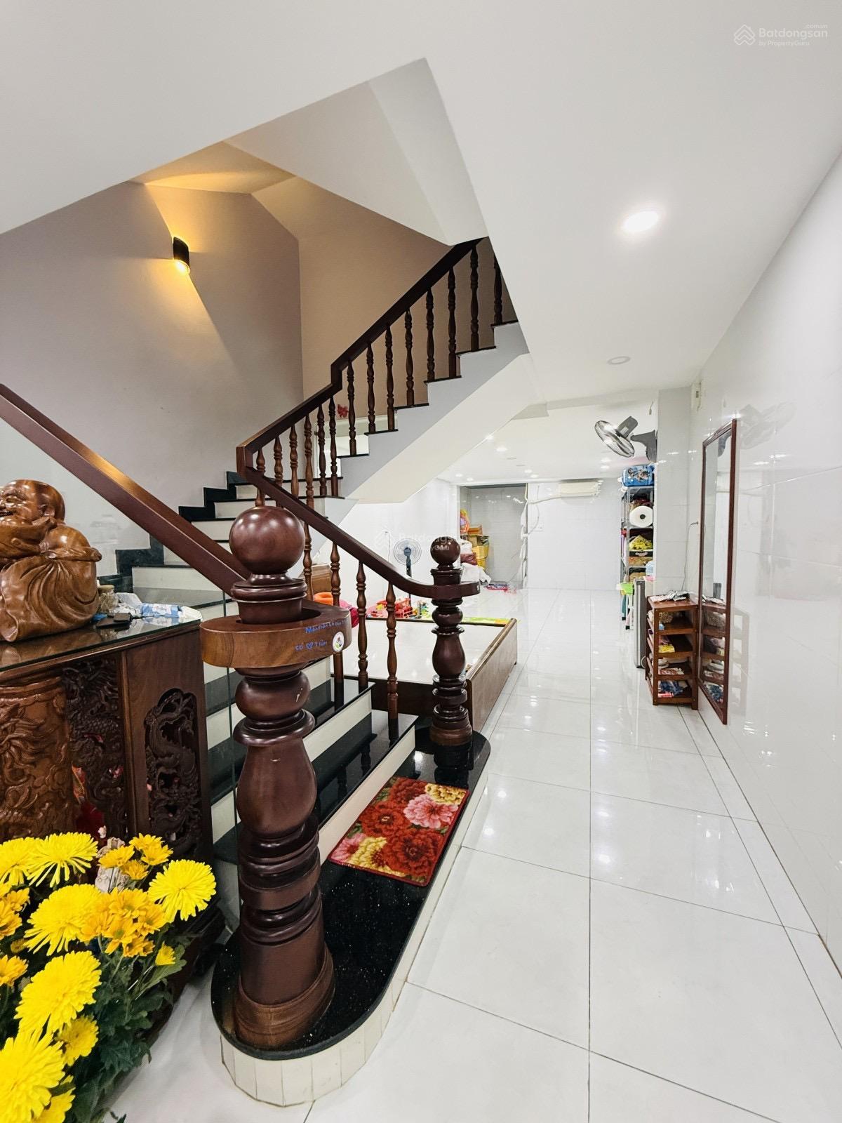 NHÀ ĐẸP - Ở NGAY - ĐẶNG LỘ - GIÁP QUẬN 10 - 81M2 - 5TẦNG - 6PN - GIÁ 14,5TỶ -LH 0949 351 *** Mr Toản