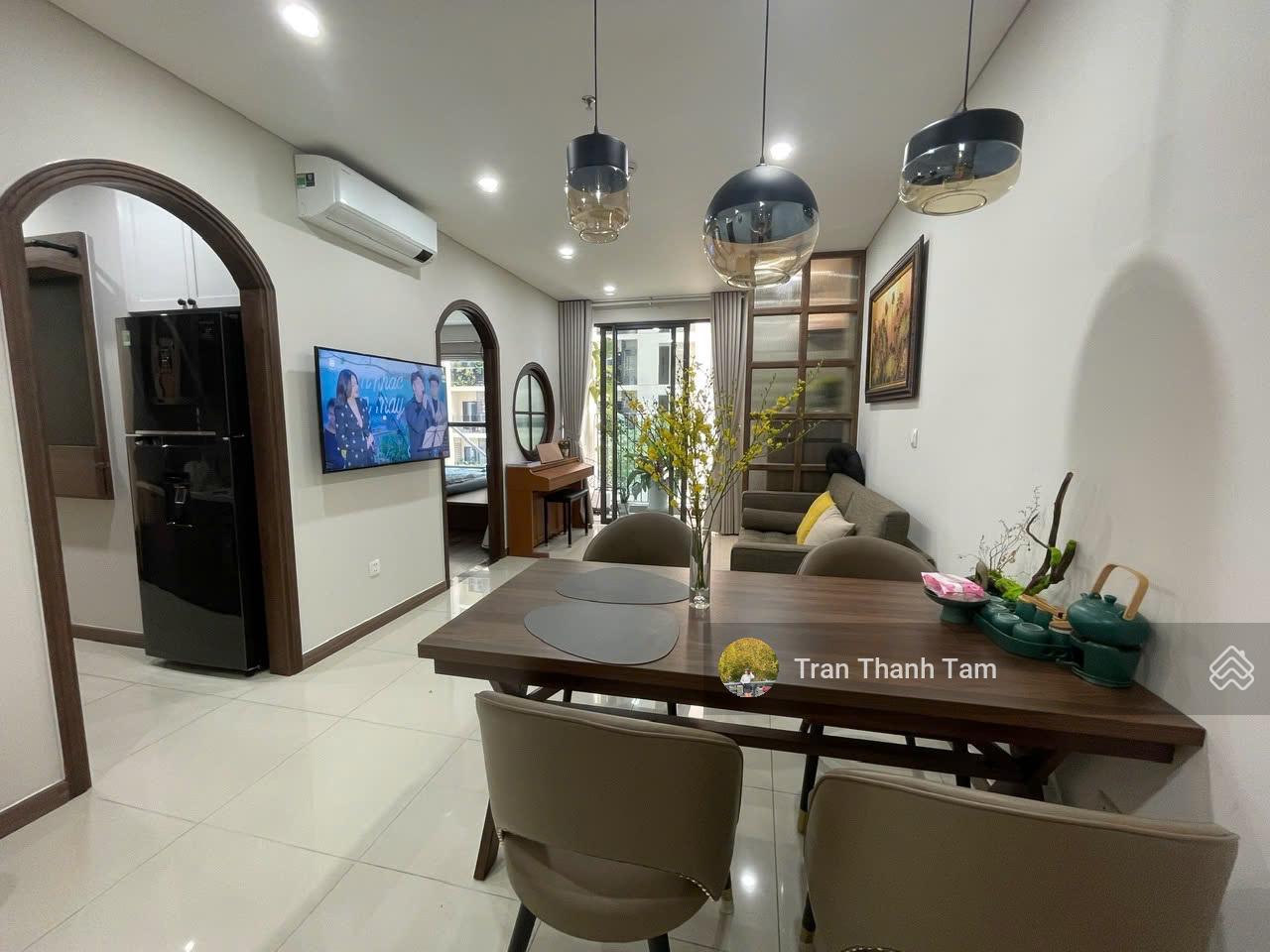 Cần bán CC Sacomreal 584 76M2 2PN 2WC có sổ 3ty6. LH: 0932 349 *** Thanh Tâm