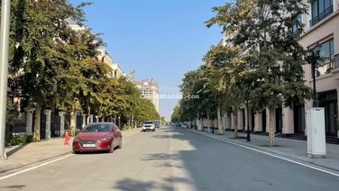 Cần bán gấp Vin 2- hải âu 75m, hoàn thiện 2 tầng giá chỉ 12ty2 nằm trên trục đường thông 20m