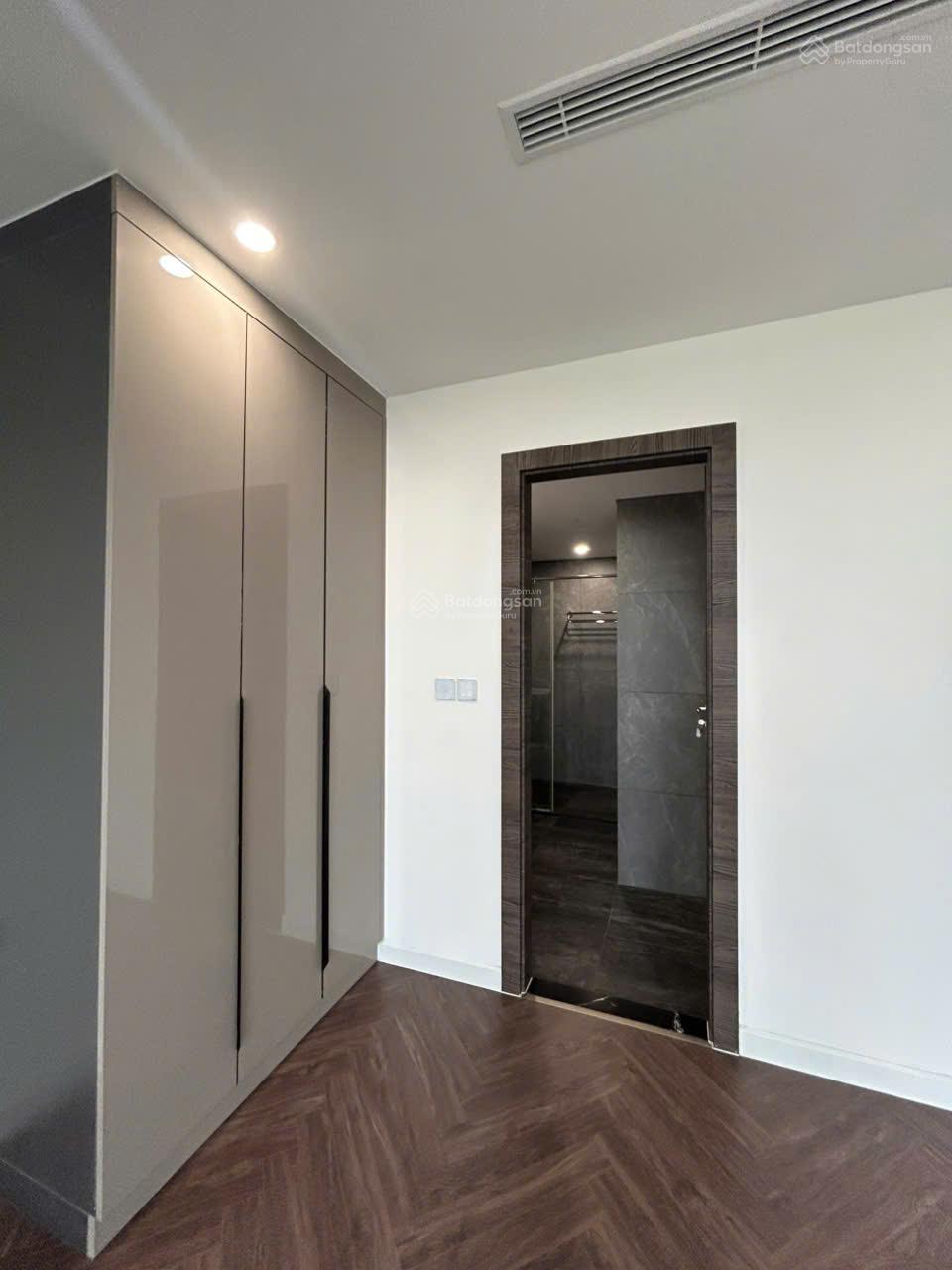 Sunshine Diamond River rẻ nhất 2PN 2WC 110m2 tầng cao view thoáng giá 6.45 tỷ LH 0357 313 ***