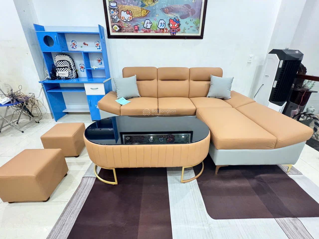 Cần tiền bán gấp nhà khu đô thị Vĩnh Điềm Trung thuận tiện vừa ở vừa kinh doanh. Sổ đỏ hoàn công