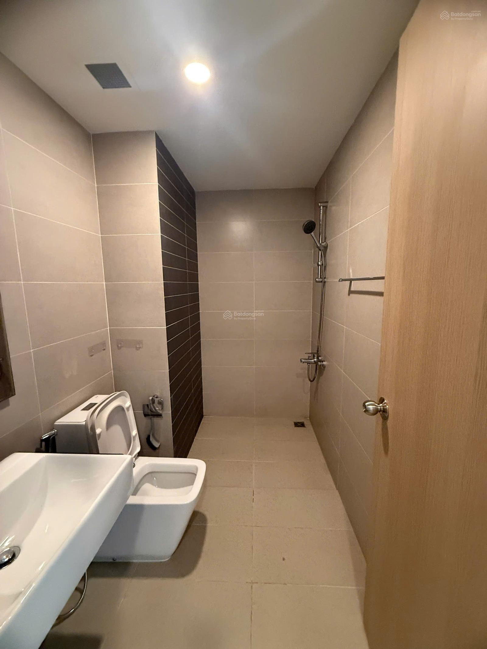 Cho Thuê Căn Hộ STUDIO 39m2, DDNT, Ở Ngay, Chỉ 11 TRIỆU Hotline : 0906 233 ***