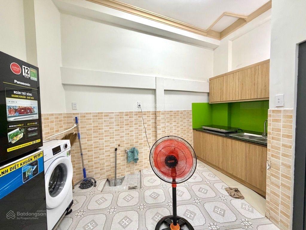 Nhà Lê Quang Định 40m2, 2 tầng tặng nội thất, 3.85 tỷ diện tích: 40m2 kết cấu: 1 trệt 1 lầu