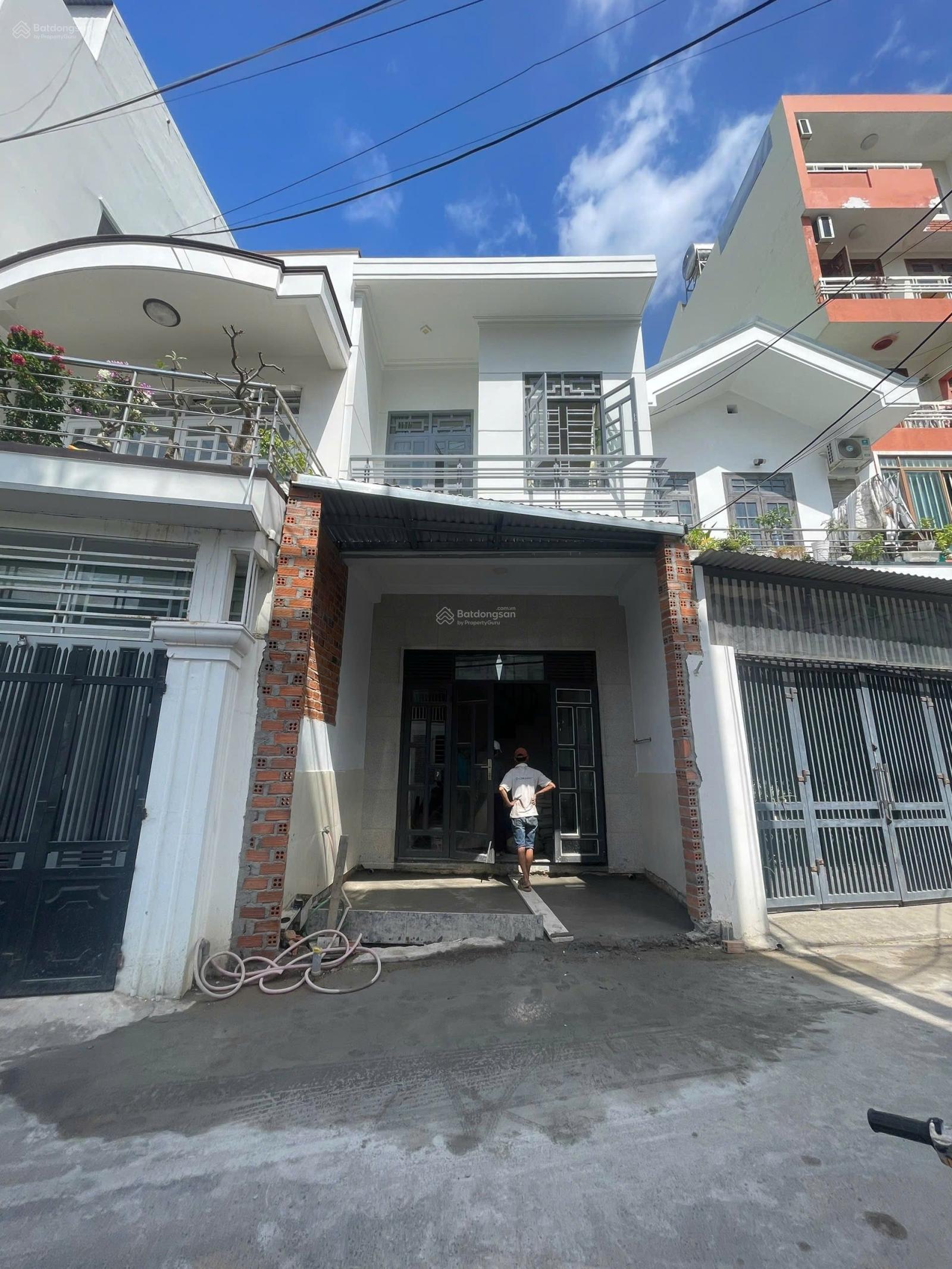 [rrrr]B.ÁN NHÀ 2 TẦNG (1 TRỆT 1 LẦU) GẦN BIỂN, MẶT ĐƯỜNG NGUYỄN KHÁNH TOÀN, NHA TRANG, KHÁNH HÒA.