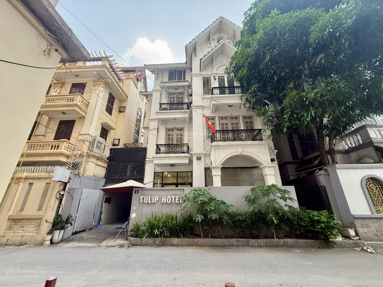 Cho thuê nhà phố Trung Kinh DT 160m2 xây 4 tầng