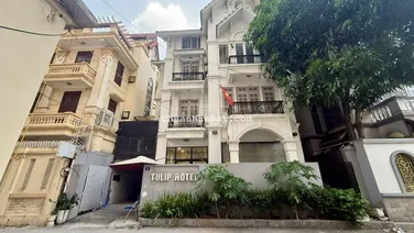 Cho thuê nhà phố Trung Kinh DT 160m2 xây 4 tầng