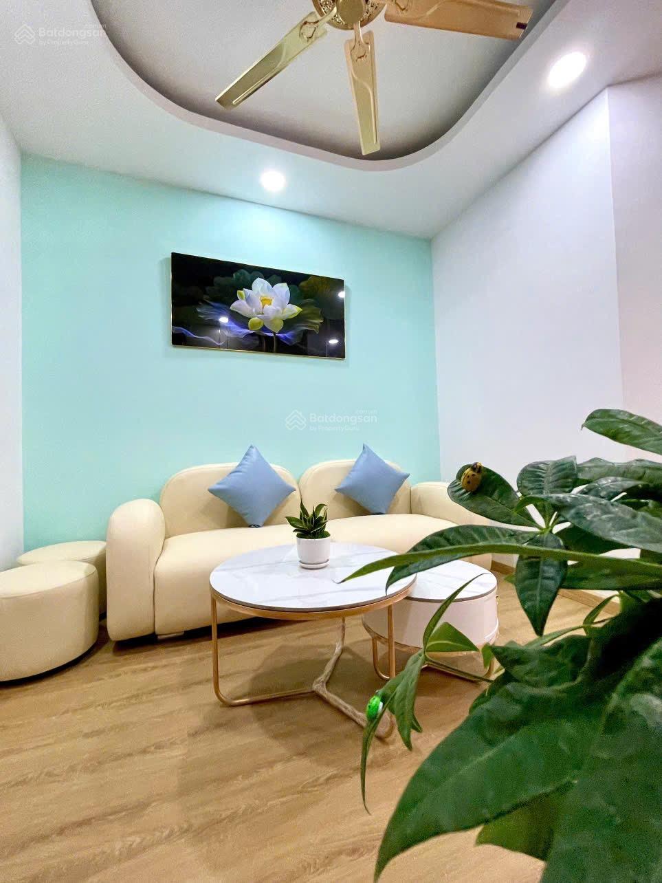 Cần tiền bán căn hộ Ct6 Vĩnh Điềm Trung có sẵn nội thất mới, sổ đỏ lâu dài, giá chỉ 1 tỷ 850 triệu.