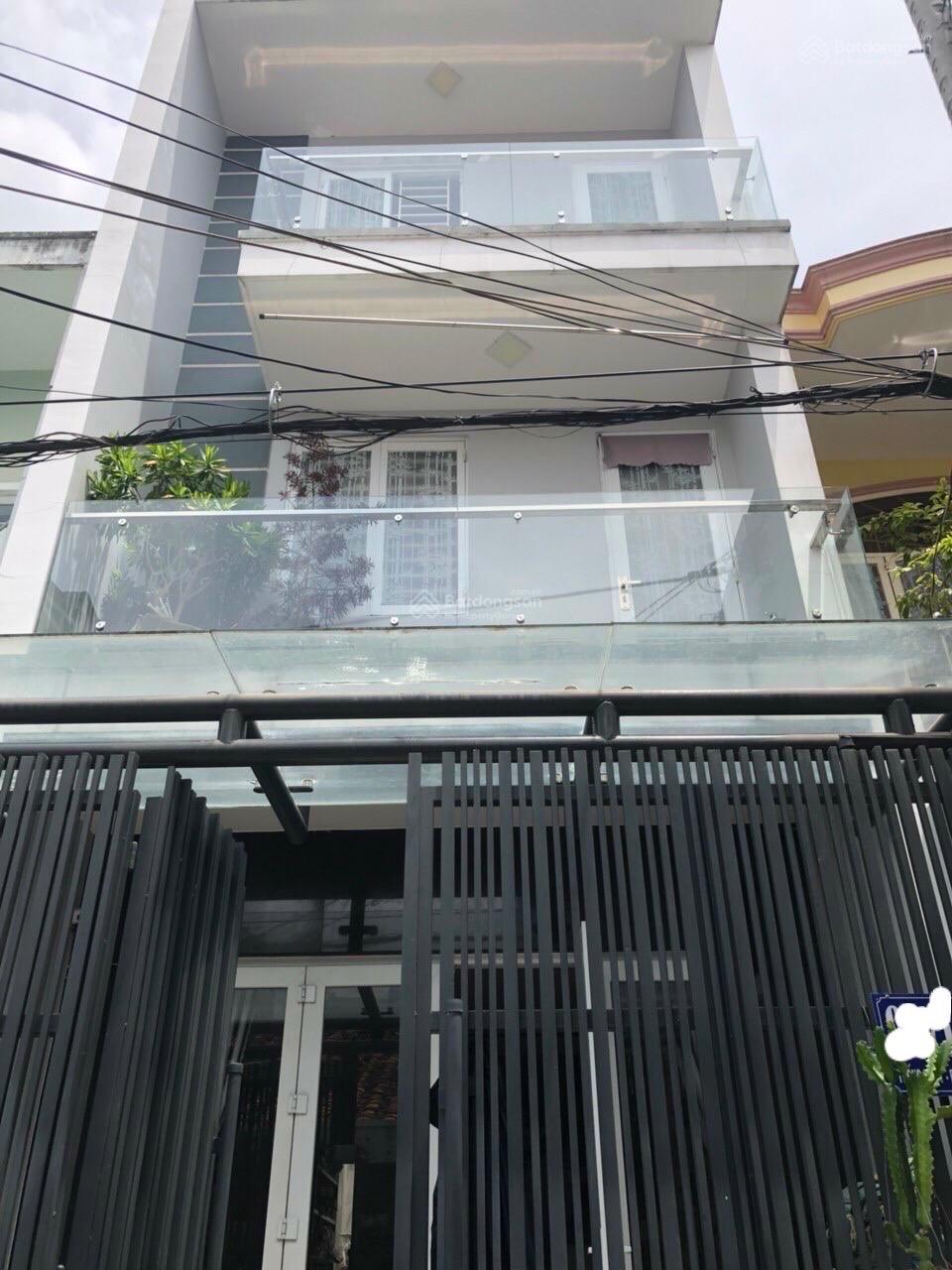 Chính chủ. Nhà 1 trệt 2 lầu sân thượng. Thống Nhất P10 GV. DT 4.3 x 15m. Giá 7.5 tỷ TL