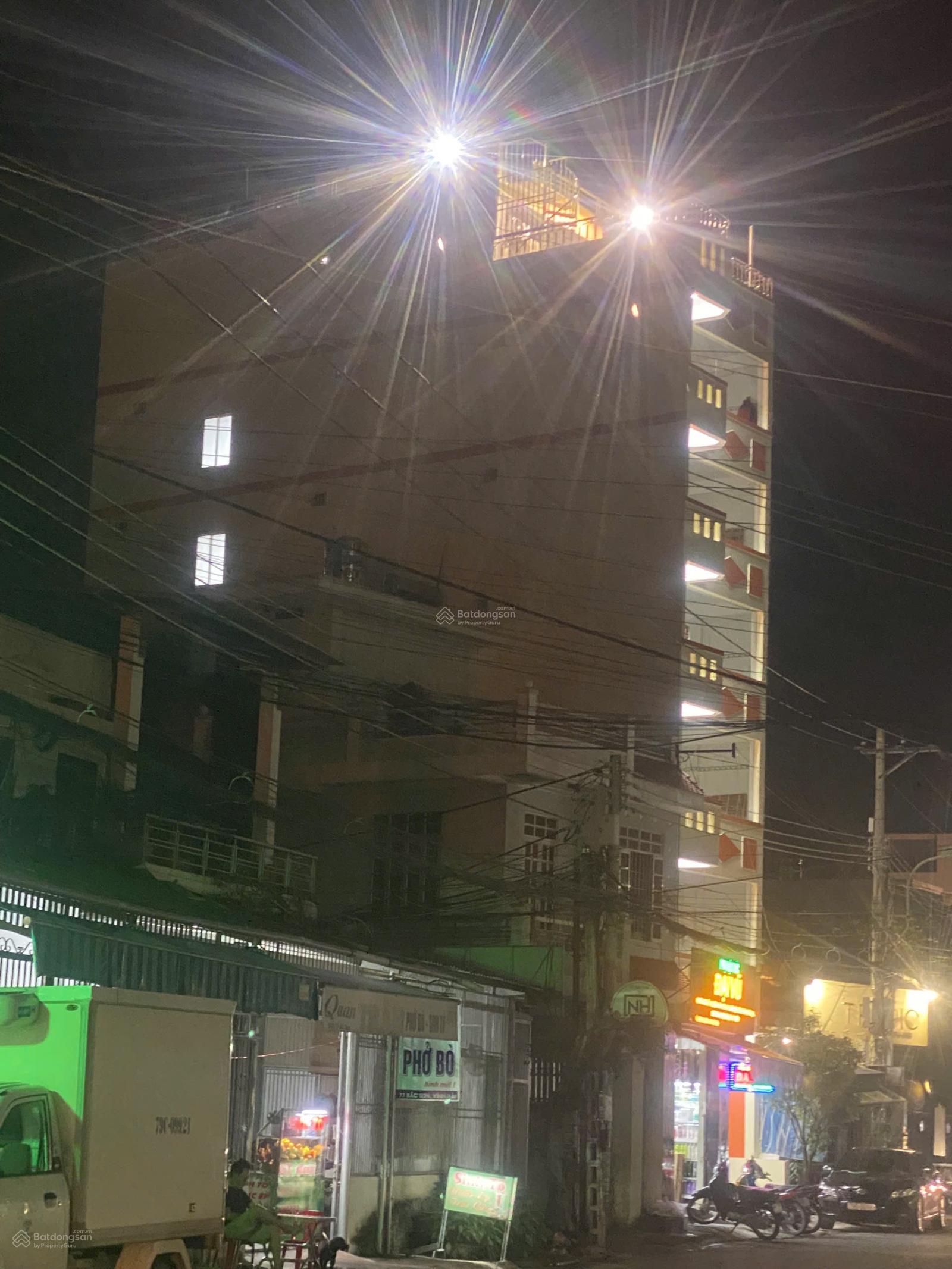 Nhà Mặt Tiền Bắc Sơn  7 Tầng, 18 Phòng, Cách Biển Hòn Chồng 200m  Giá Tốt 12,6 Tỷ