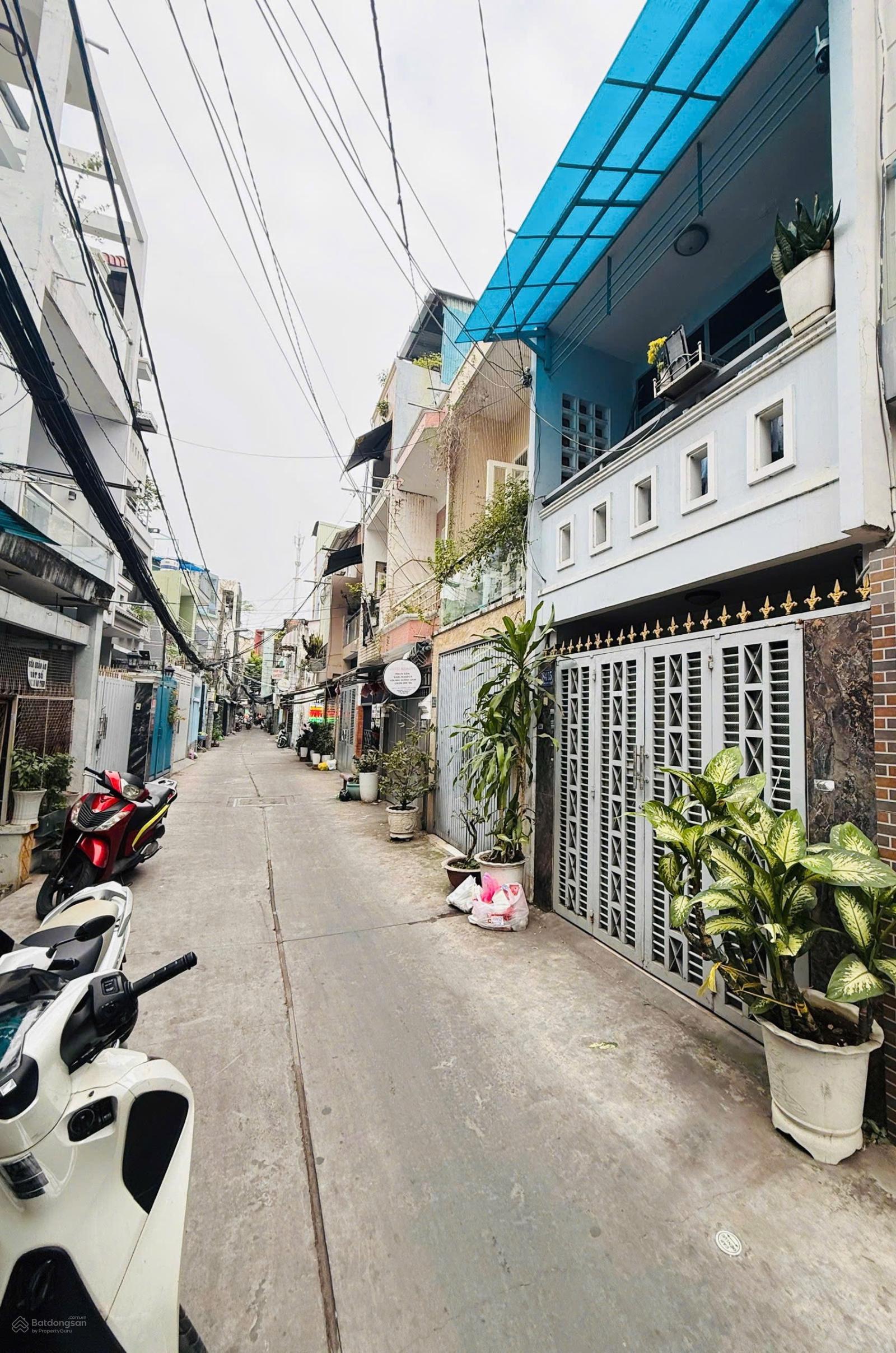 BÁN NHÀ HẺM XE HƠI THÔNG, SÁT MẶT TIỀN ĐƯỜNG ÂU DƯƠNG LÂN P. Chánh Hưng ( P3 Q8 cũ )