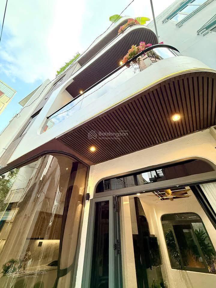 Siêu phẩm!Vip nhất ngay khu Phan Xích Long-Xe hơi đỗ cửa-4tang-Mới 100%-NT-Sang-Xịn-Mịn-0902 837 ***