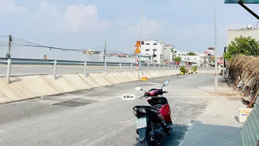 Bán nhà mặt đường Cầu Hoàng Gia. 67,2m2, Ngô Quyền, HP