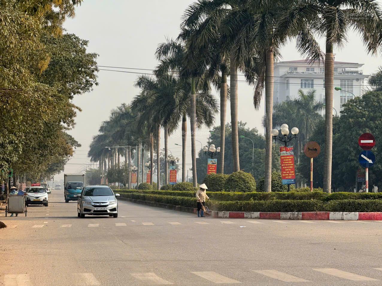 CHÍNH CHỦ BÁN LÔ ĐẤT SỔ ĐỎ 160M MẶT TIỀN 10M ĐƯỜNG 50M KHU HÀNH CHÍNH MÊ LINH HÀ NỘI CHÍNH CHỦ BÁN LÔ ĐẤT SỔ ĐỎ 160M MẶT TIỀN 10M ĐƯỜNG 50M KHU HÀNH CHÍNH MÊ LINH HÀ NỘI