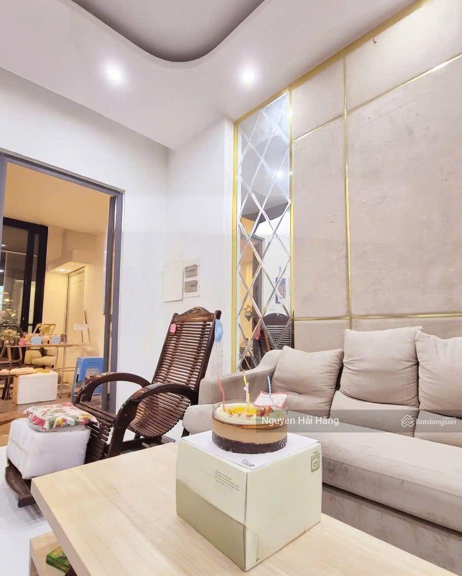 Bán biệt thự Thăng Long Home - 137.7m2 - 3 tầng - 5PN, 4WC - Giá 12.x tỷ