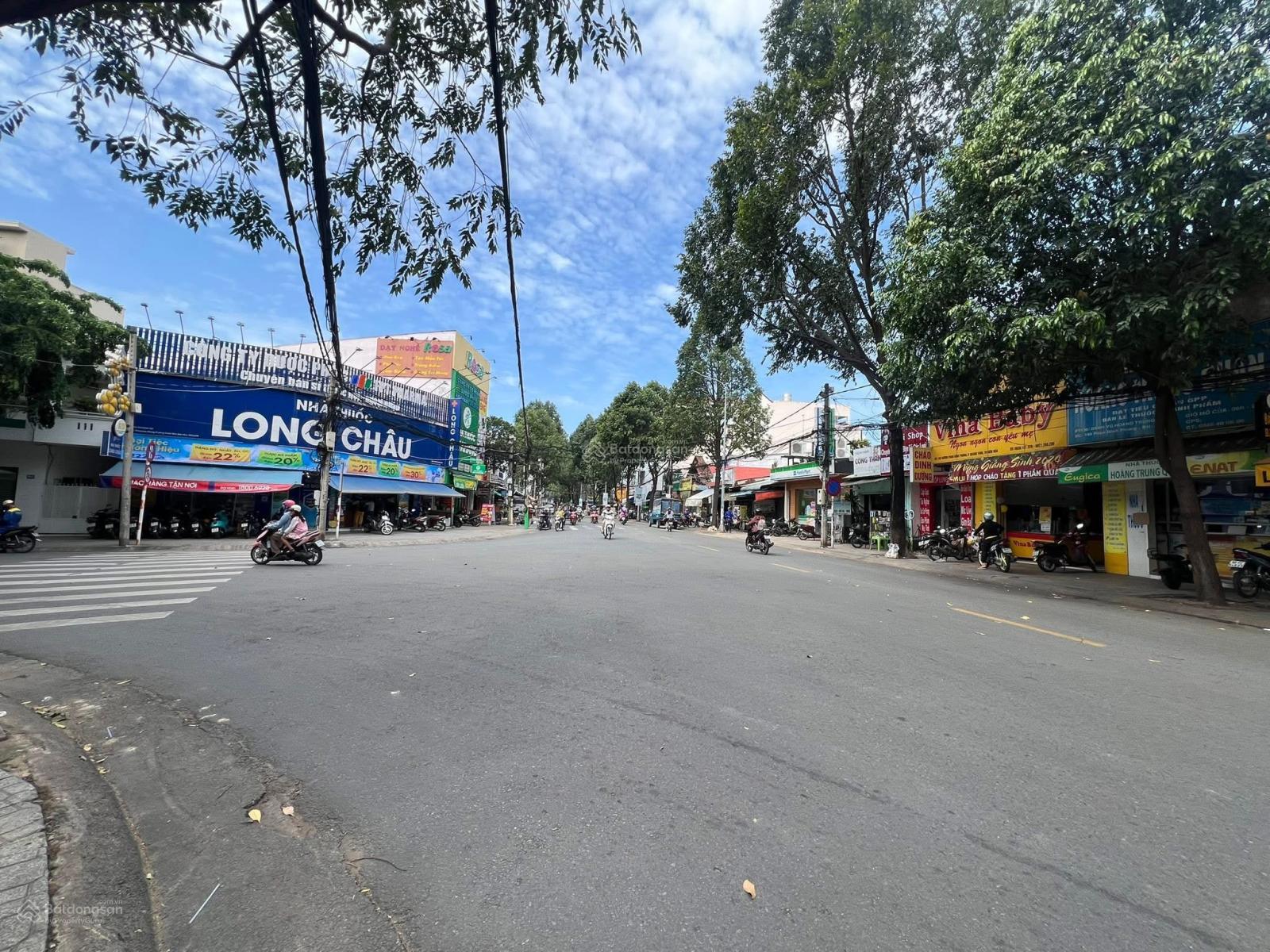 BÁN NHÀ MẶT TIỀN TRUNG TÂM TP. BIÊN HÒA,Đường Phan Đình Phùng trục đường vàng, kinh doanh sầm uất