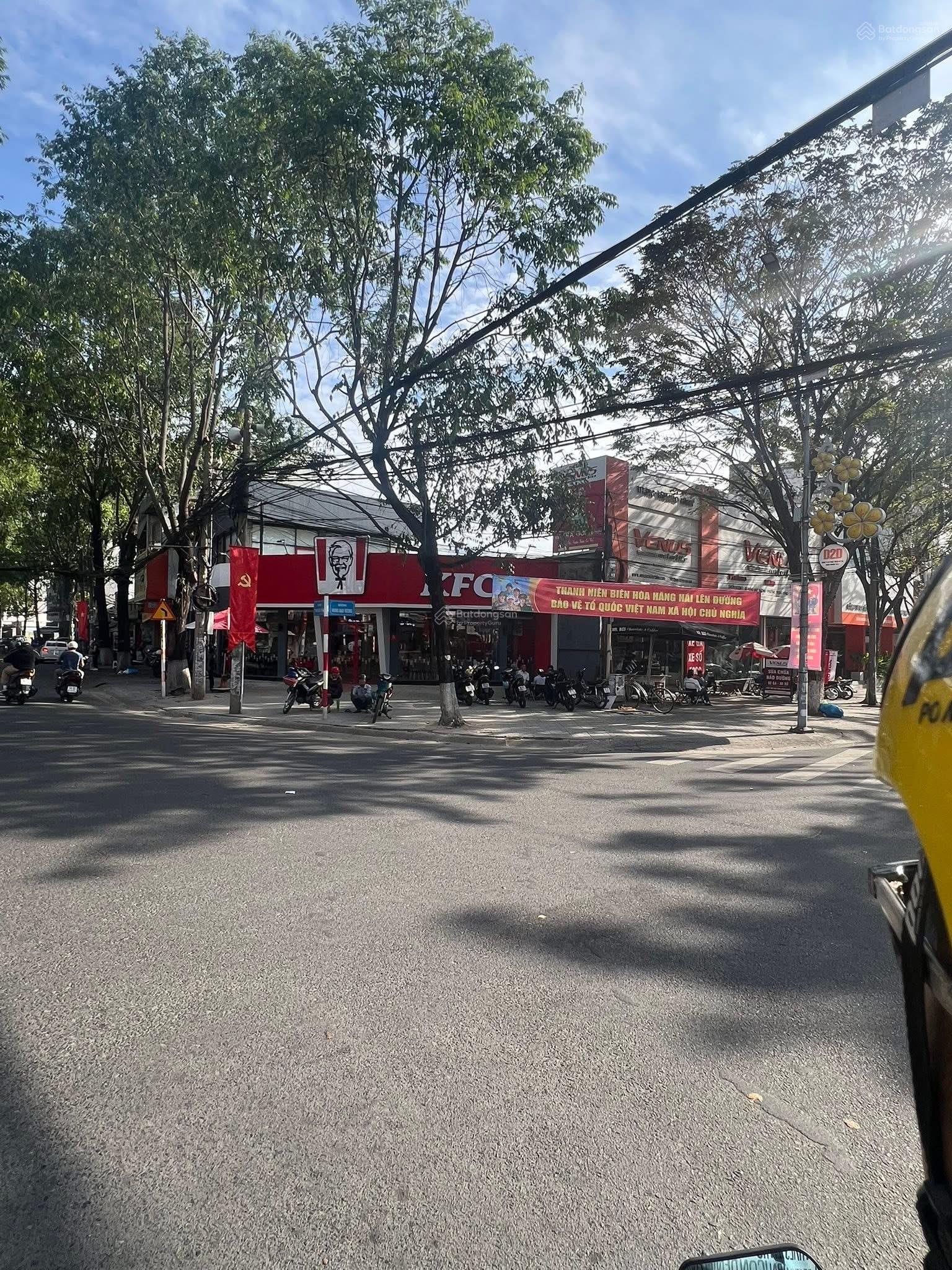 BÁN NHÀ MẶT TIỀN TRUNG TÂM TP. BIÊN HÒA,Đường Phan Đình Phùng trục đường vàng, kinh doanh sầm uất