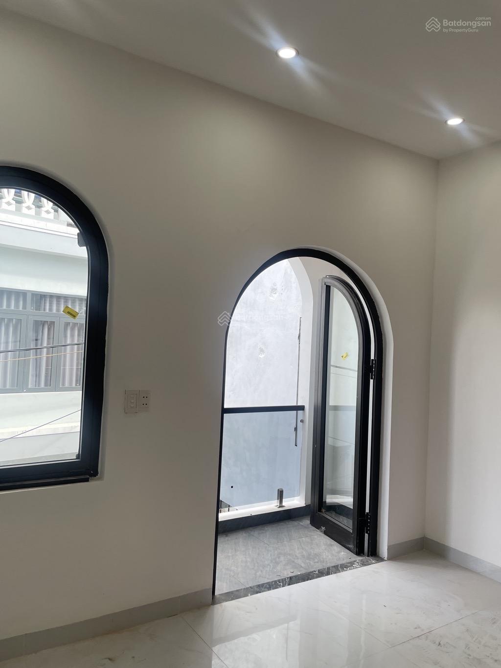 SIÊU PHẨM NHÀ 2 TẦNG TRUNG TÂM HOÀNG DIỆU- KIỆT Ô TÔ THÔNG NGUYỄN HOÀNG - VỊ TRÍ VIP