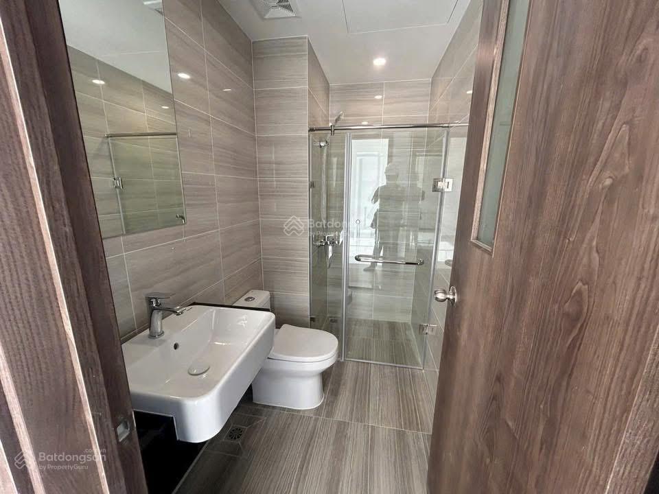 Cần sang gấp HĐMB căn hộ Emerald 68 - giá 2.1 tỷ (tốt nhất thị trường)