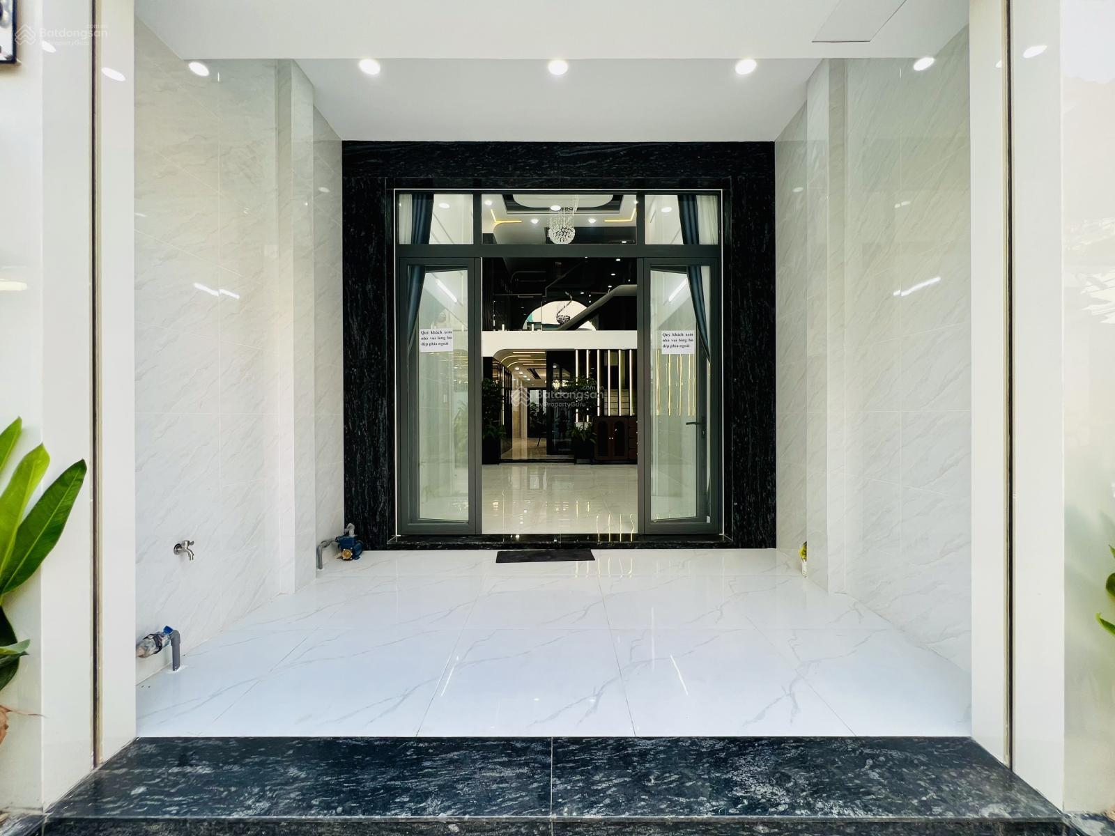 Dãy Nhà Phố Cao Cấp Đường Tân Hòa Đông Giáp Tân Phú, Q6 85m2 x 5 Tầng Giá Tốt 8,4 Tỷ