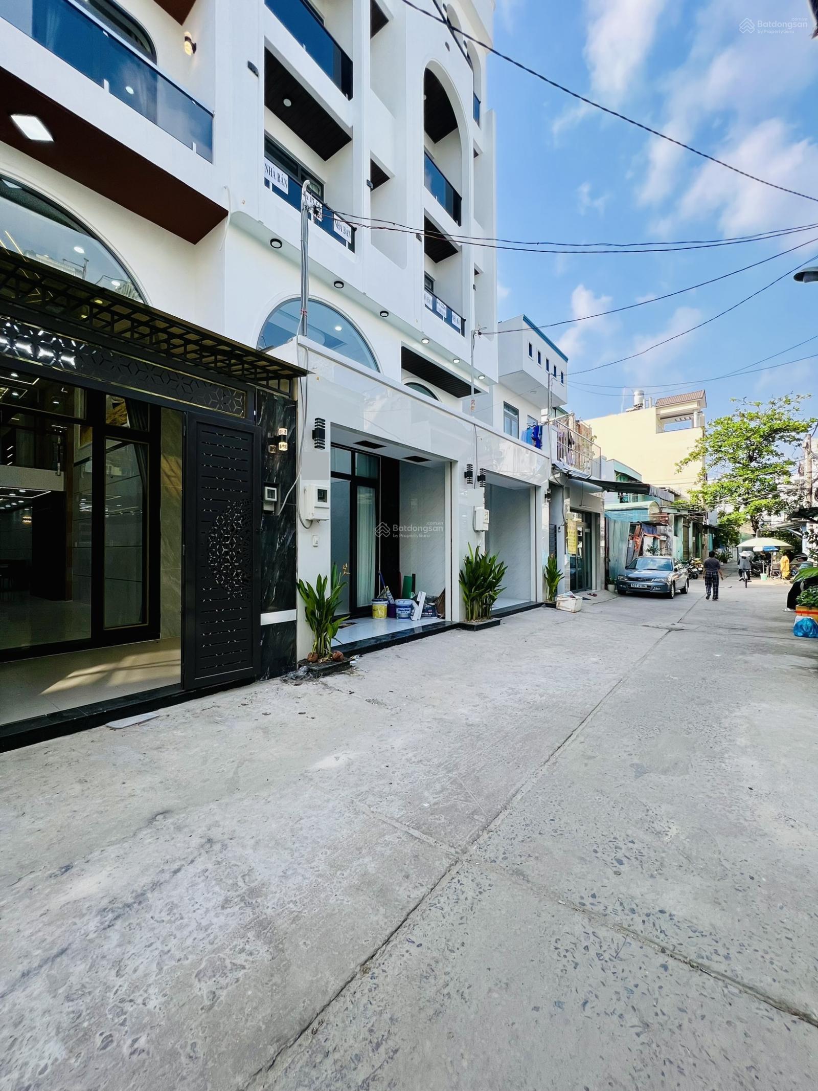 Dãy Nhà Phố Cao Cấp Đường Tân Hòa Đông Giáp Tân Phú, Q6 85m2 x 5 Tầng Giá Tốt 8,4 Tỷ