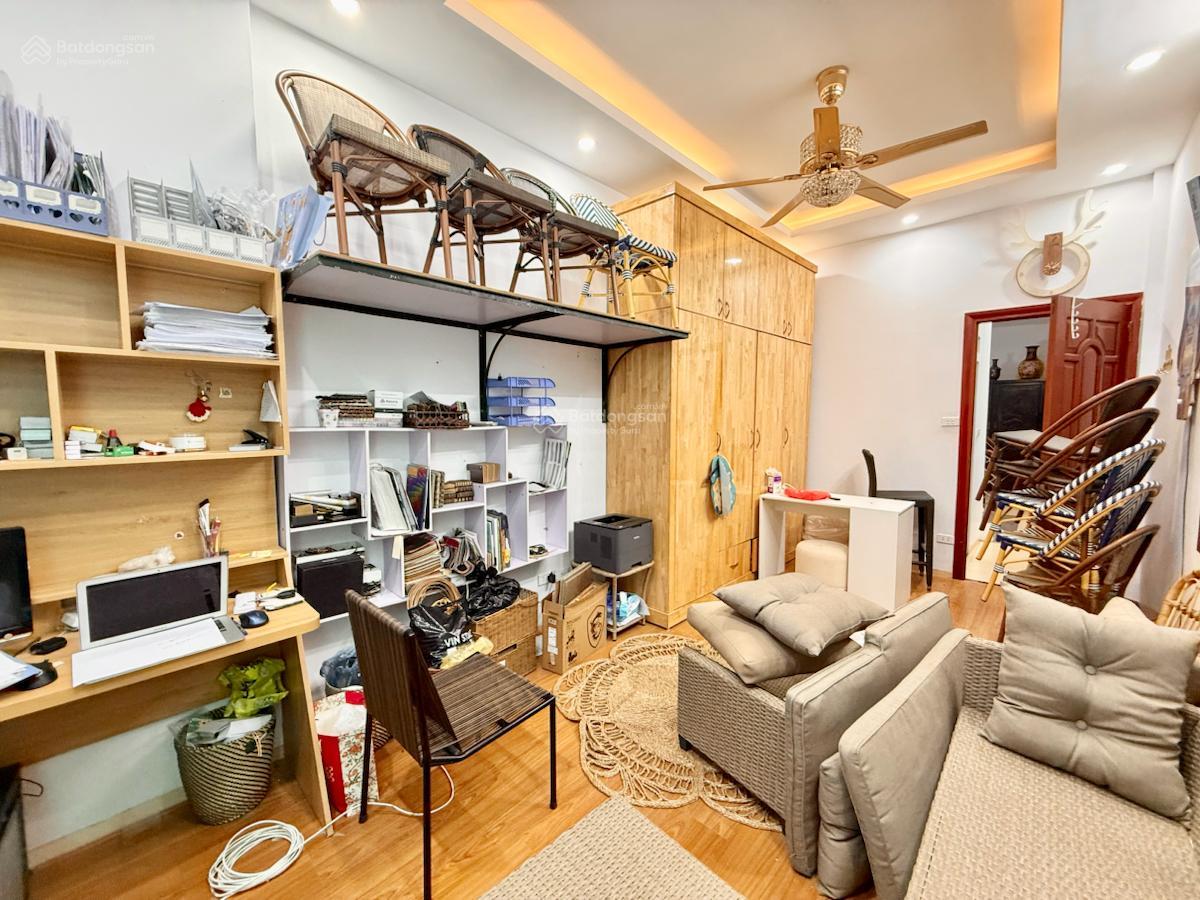 SIÊU PHẨM ! PHÂN LÔ BCA ĐẦM HỒNG-VIEW HỒ THANG MÁY-Ô TÔ TRÁNH -ĐÓN SÓNG VÀNH ĐAI 2.5 -50m giá 18 tỷ