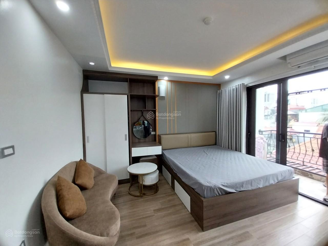 Cho thuê căn hộ Apartment tại ngõ 193 Trích Sài, Tây Hồ. Ngõ rộng ban công view hồ. Chỉ 7.5tr
