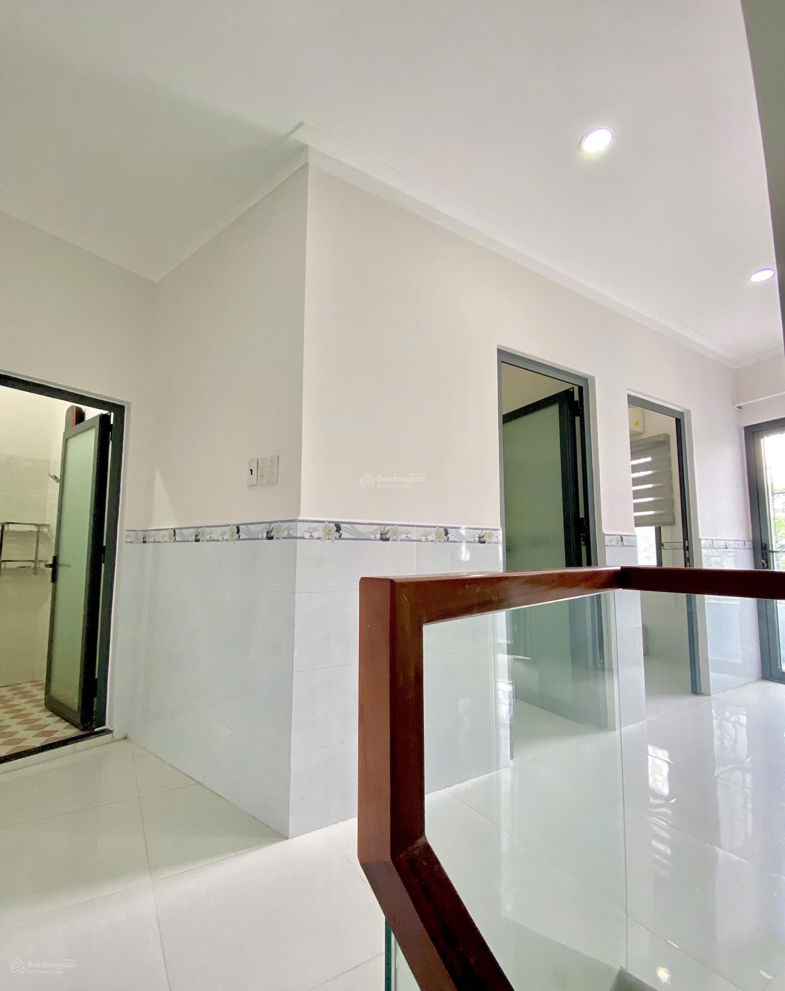 BÁN NHÀ 2 TẦNG HẺM 85 LƯƠNG ĐỊNH CỦA PHƯỜNG NGỌC HIỆP NHA TRANG NGANG 8M GIÁ 2,7 TỶ