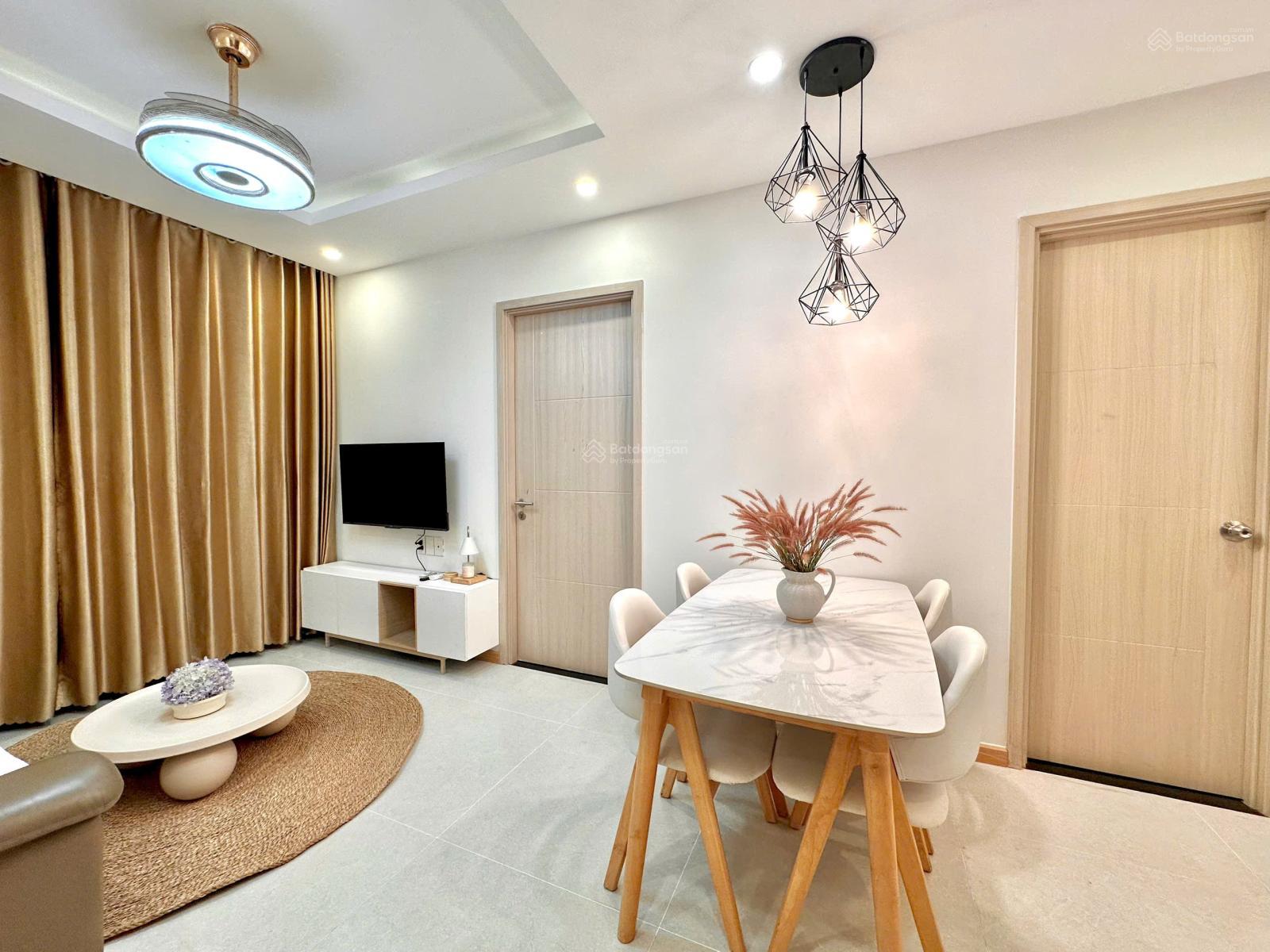 New City Thủ Thiêm - Bán 2 PN căn góc nhà mới đầy đủ nội thất có sẵn hợp đồng thuê - giá chỉ 6.3 tỷ