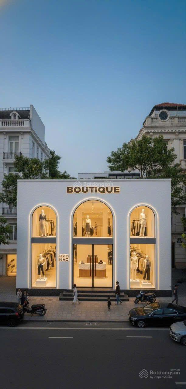 MẶT PHỐ NGUYỄN VĂN CỪ KINH DOANH CÁC MẶT HÀNG SẠCH SẼ , LÀM VĂN PHÒNG, SHOWROOM, KHU VỰC TRUNG TÂM MẶT PHỐ NGUYỄN VĂN CỪ KINH DOANH CÁC MẶT HÀNG SẠCH SẼ , LÀM VĂN PHÒNG, SHOWROOM, KHU VỰC TRUNG TÂM