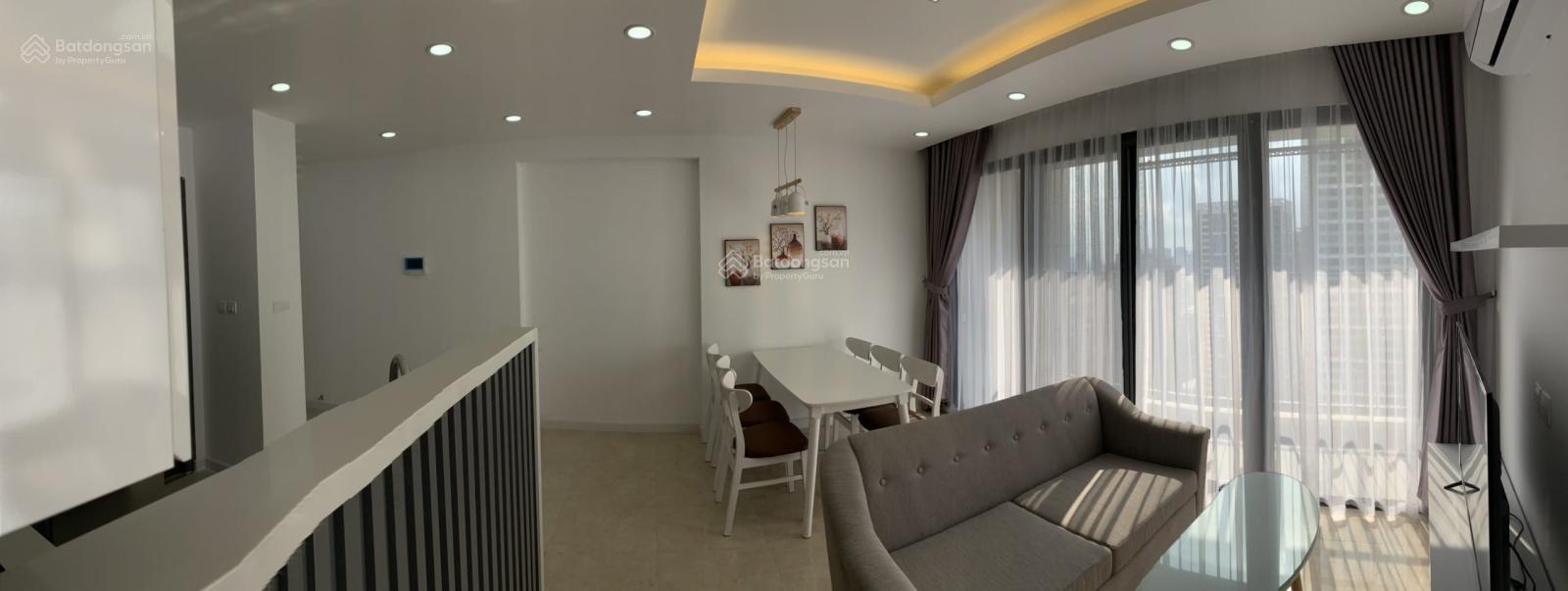 Vinhomes D'capitale| Bán căn 3 ngủ 93m2 hiếm, view thành phố đồ cơ bản tầng trung 2x giá 11.8 tỷ