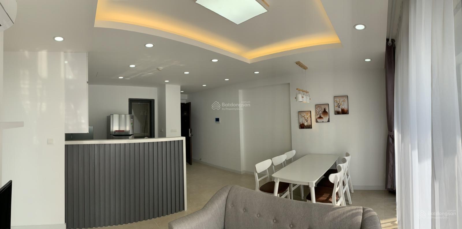 Vinhomes D'capitale| Bán căn 3 ngủ 93m2 hiếm, view thành phố đồ cơ bản tầng trung 2x giá 11.8 tỷ