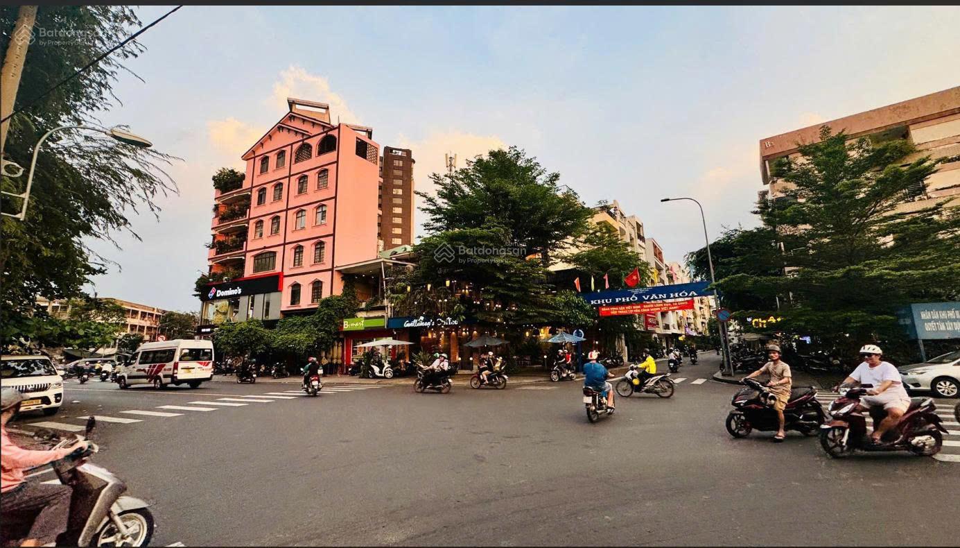 Siêu Vị Trí Góc 2 Mặt Tiền đường Vĩnh Hội, Quận 4: DT 216m2(12x18m), HĐT 150 Tr/Th. QHXD Hầm 7 Tầng Siêu Vị Trí Góc 2 Mặt Tiền đường Vĩnh Hội, Quận 4: DT 216m2(12x18m), HĐT 150 Tr/Th. QHXD Hầm 7 Tầng